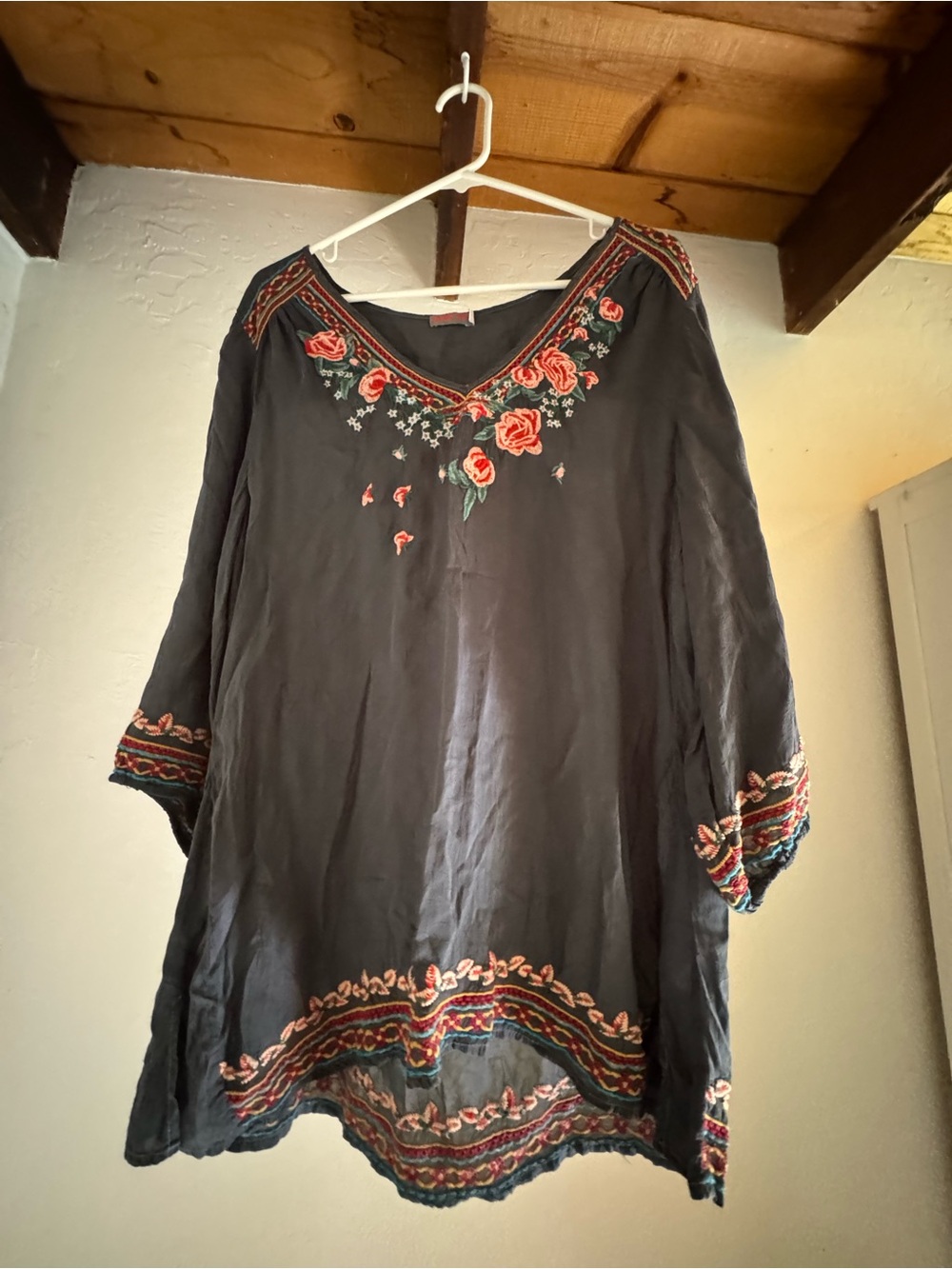 Johnny Was Embroidered V-Neck Women’s Tunic Top in Slate Gray with Rose Detail